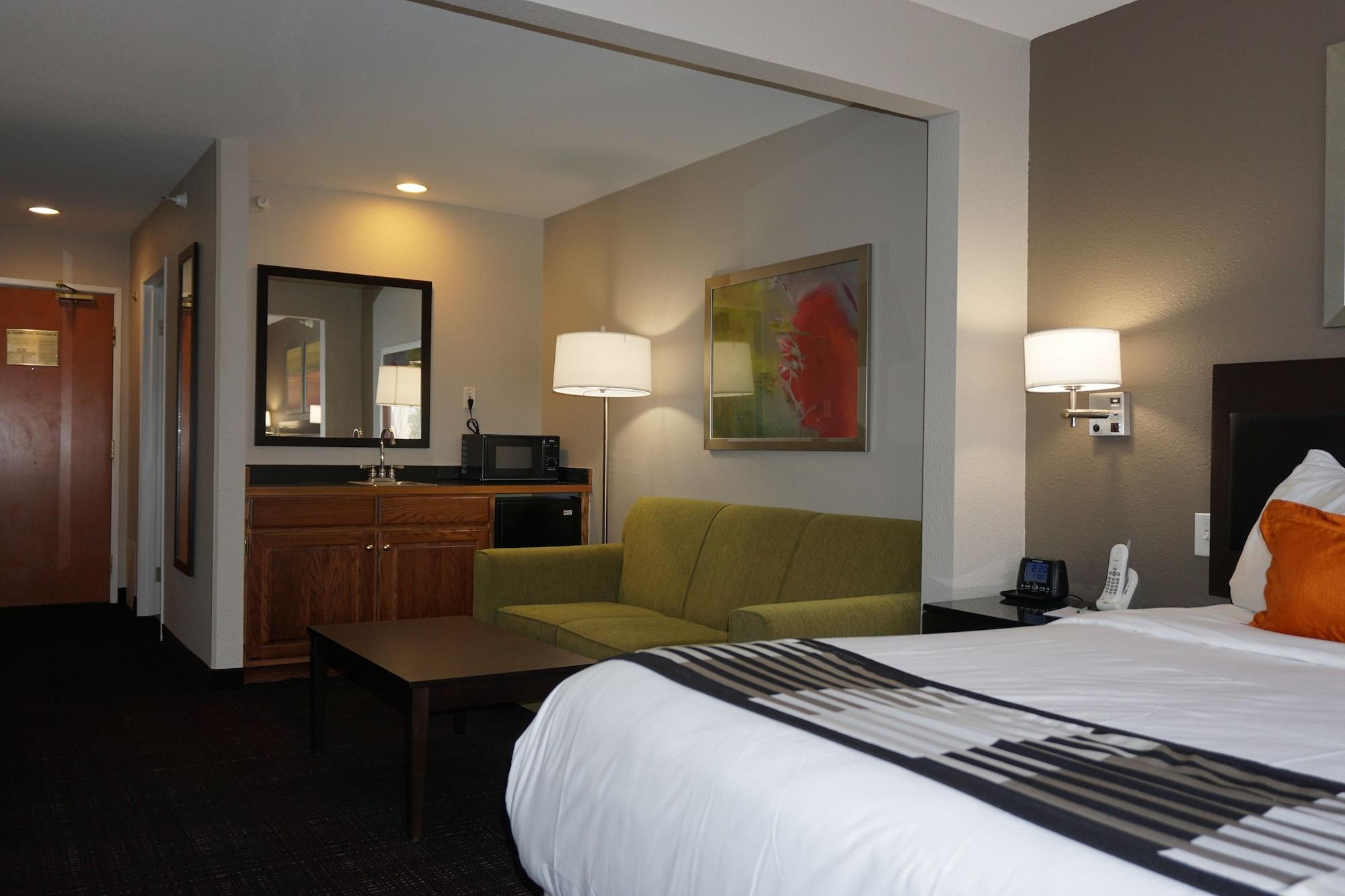 Wingate By Wyndham 3* Columbia