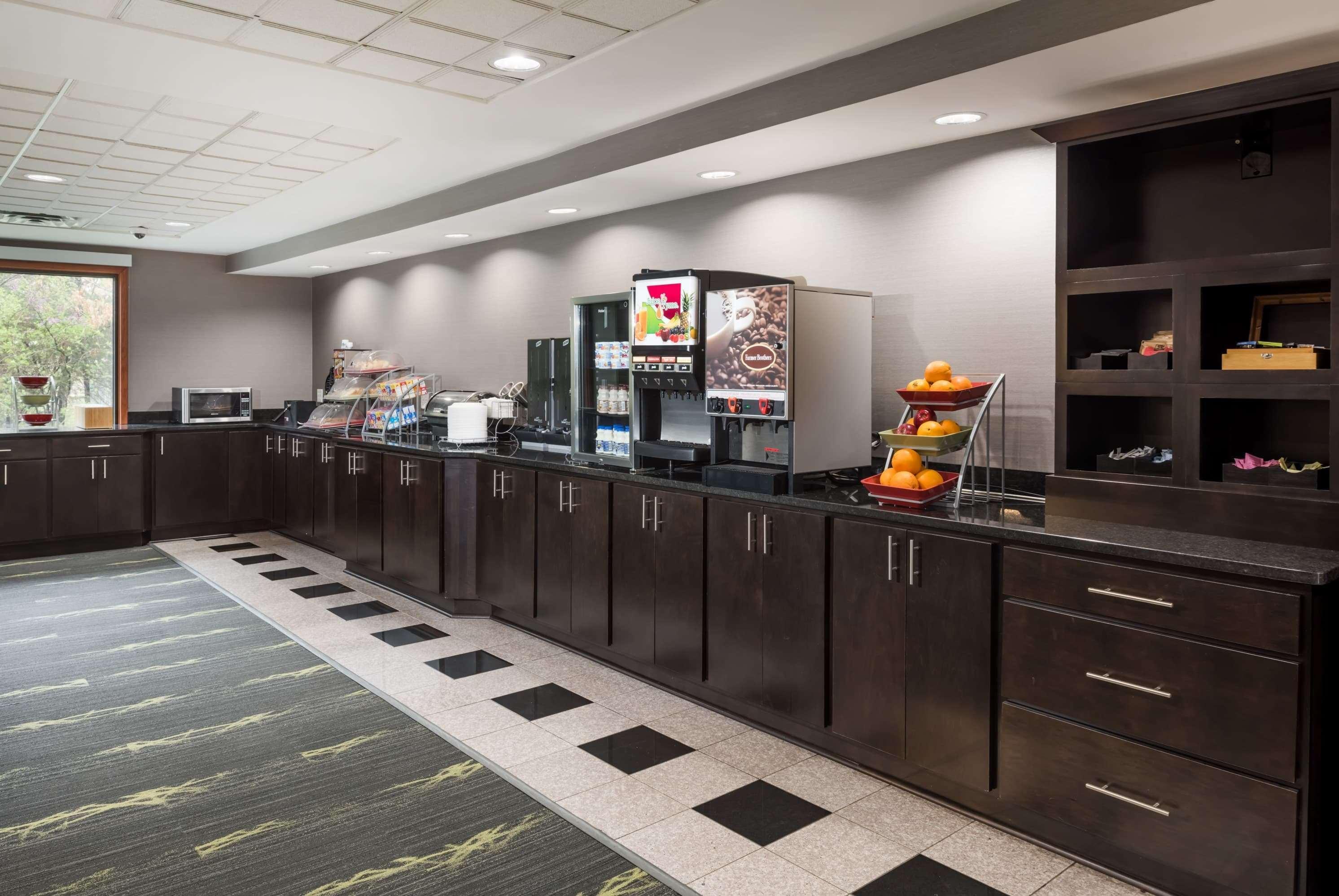Wingate By Wyndham Columbia